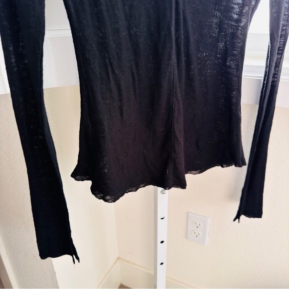 Freepeople. Intimately free. Size S. Sheer full sleeve with curved hem. NWOT - Picture 3 of 14